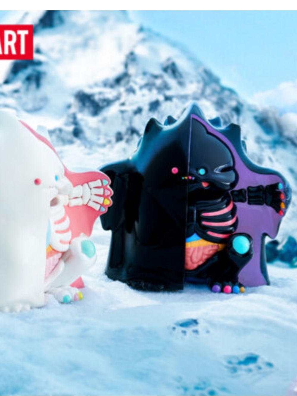 400% Yuki Polar Nights monster in Black sealed box. - Picture 2 of 4